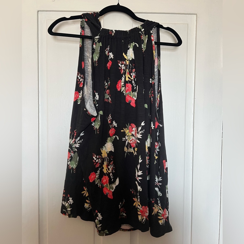 Black Spring top - Picture 3 of 3